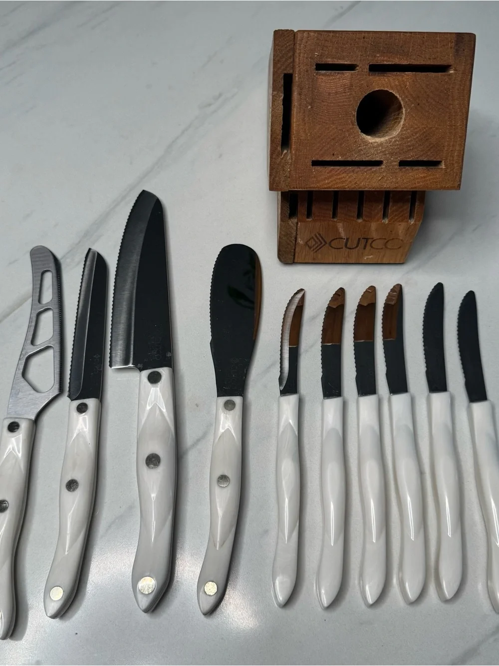 Cutco Pearl White Knife Set 11-Piece Set w/Wooden Block Holder Sharp